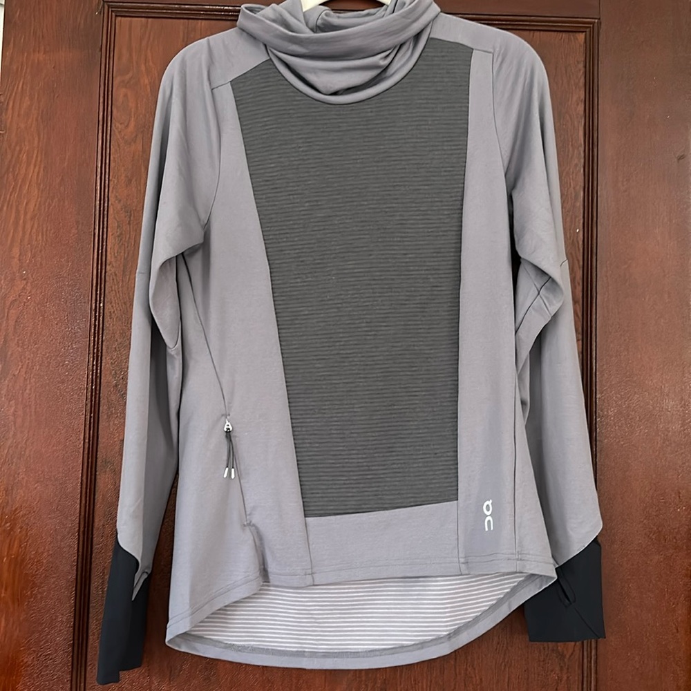 On Weather Performance Shirt In Fossil | Rock *Nw… - image 1